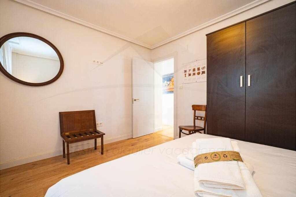 La Capilla Apartamento Oviedo Exterior photo